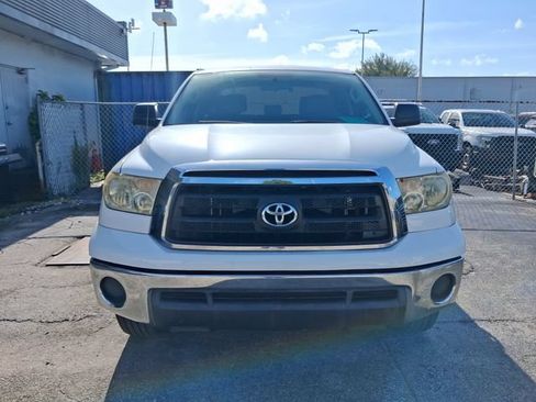 Used 2010 Toyota Tundra 2WD Double Cab image 2