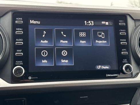 Used 2020 Toyota Tacoma SR5 image 22