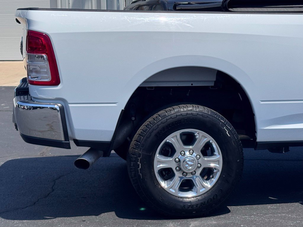 Used 2023 RAM 2500 Big Horn w/ Level 1 Equipment Group AWD/4WD image 40