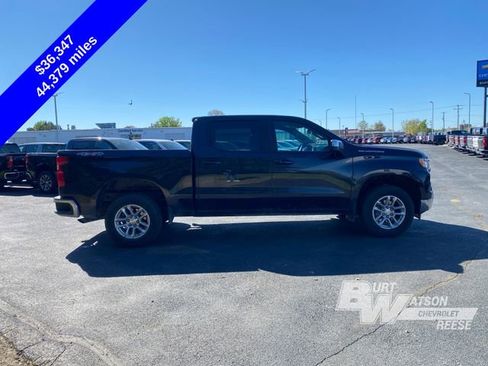 Used 2024 Chevrolet Silverado 1500 LT AWD/4WD image 9