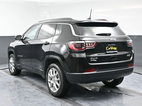 Used 2022 Jeep Compass Latitude image 7