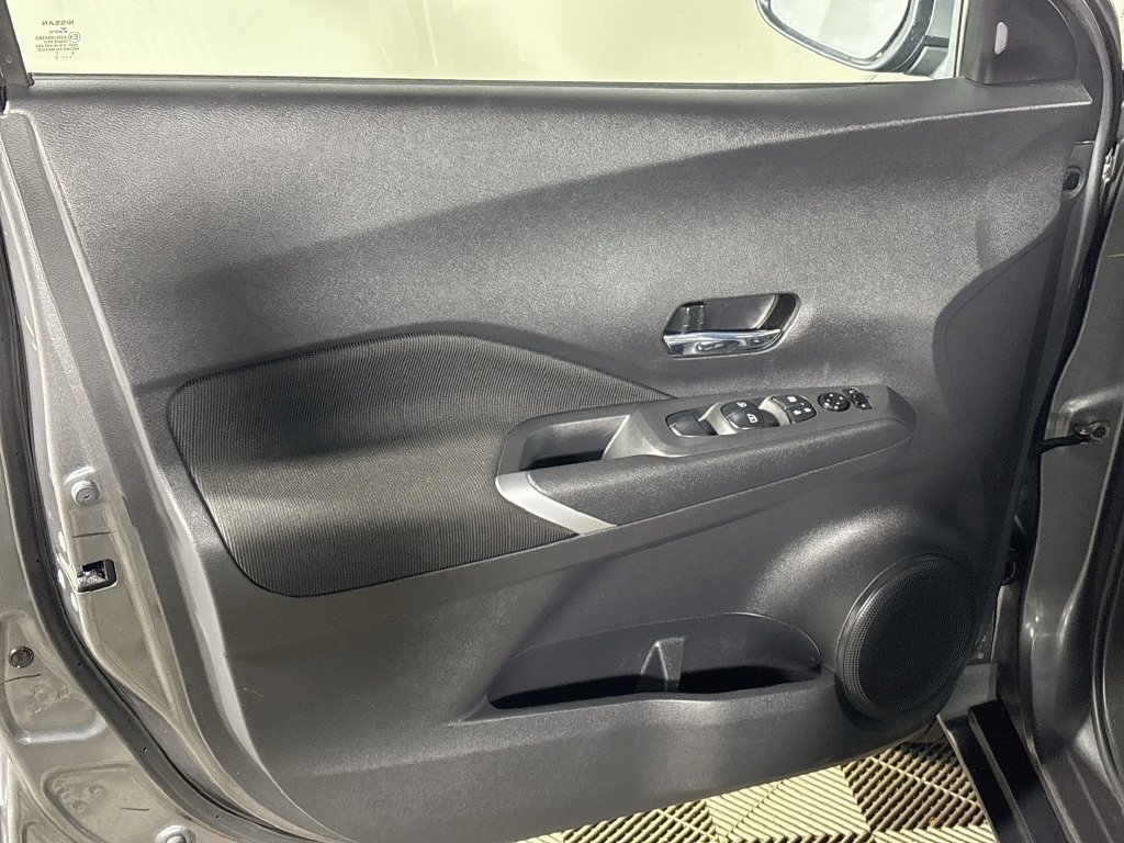 Used 2022 Nissan Kicks SV FWD image 10