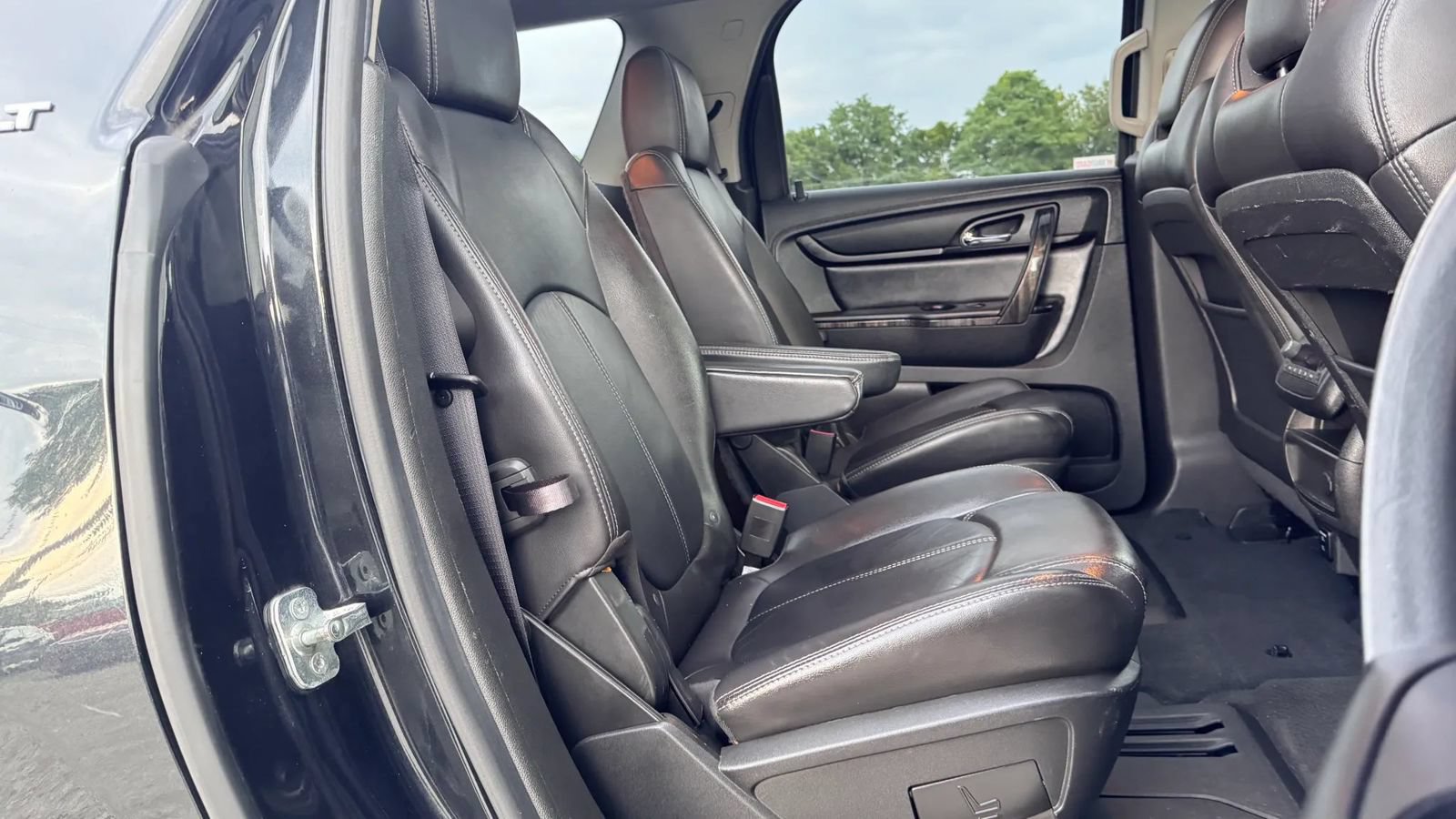 Used 2015 GMC Acadia SLT w/ Premium Edition FWD image 22