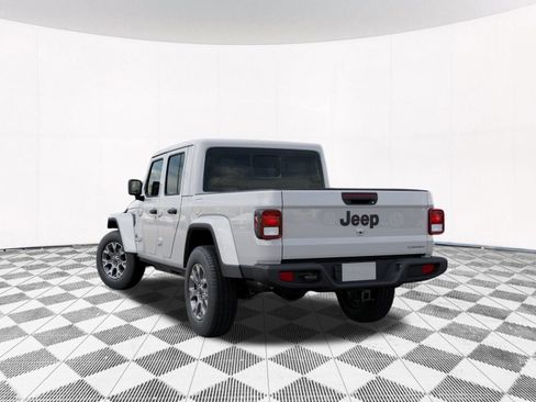 New 2026 Jeep Gladiator Sport AWD/4WD image 4