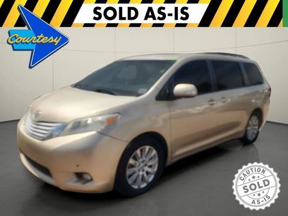 Used 2014 Toyota Sienna Limited w/ Limited Premium Package
