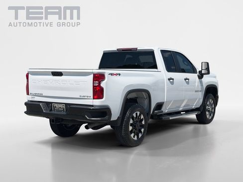 Used 2024 Chevrolet Silverado 2500 Custom w/ Custom Value Package AWD/4WD image 7