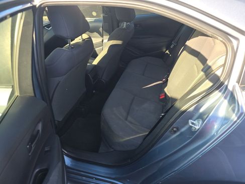 Used 2022 Toyota Corolla LE image 14