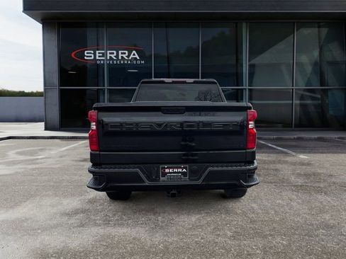 Used 2024 Chevrolet Silverado 1500 Custom w/ Turbomax Blackout Package image 4