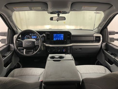 Used 2025 Ford F250 XLT image 20