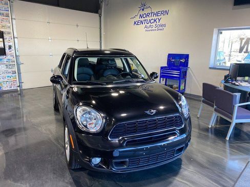 Used 2013 MINI Cooper Countryman S image 1