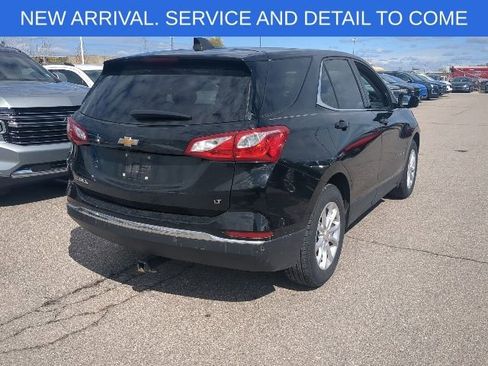 Used 2020 Chevrolet Equinox LT w/ Driver Convenience Package FWD image 8
