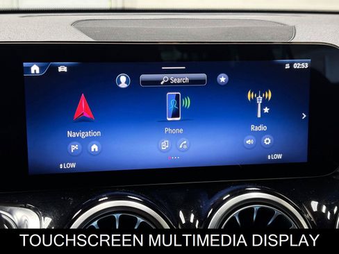 Used 2025 Mercedes-Benz GLB 35 AMG 4MATIC image 39