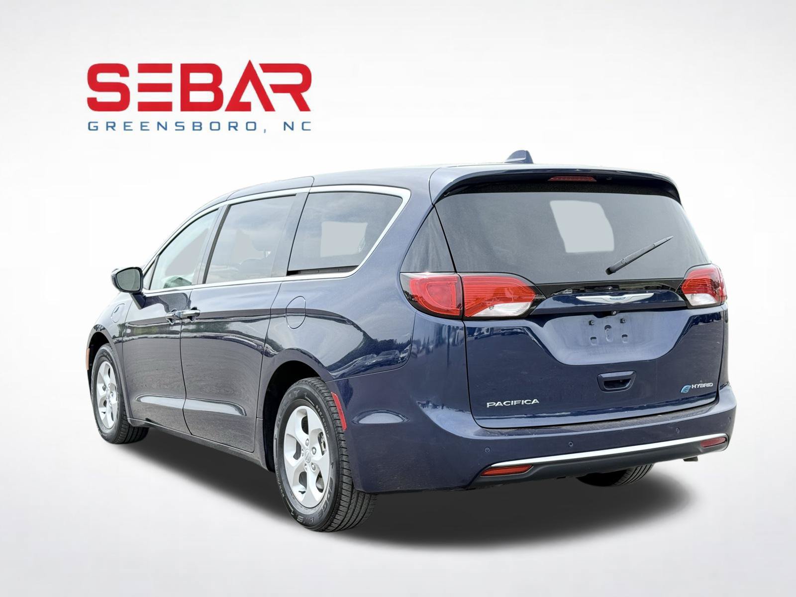 Used 2018 Chrysler Pacifica Touring Plus FWD image 15