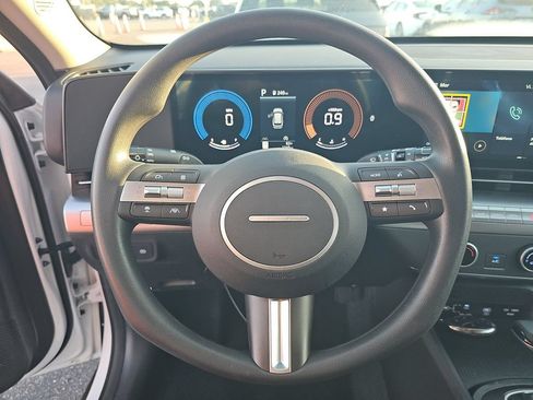 Used 2026 Hyundai Kona SE FWD image 9