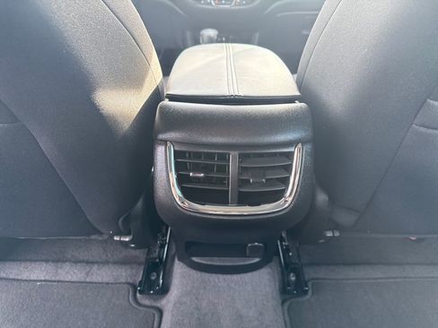 Used 2024 Chevrolet Malibu LT image 29