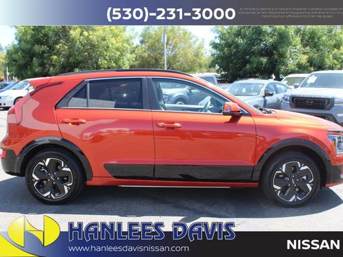 Used 2023 Kia Niro Wind FWD image 6