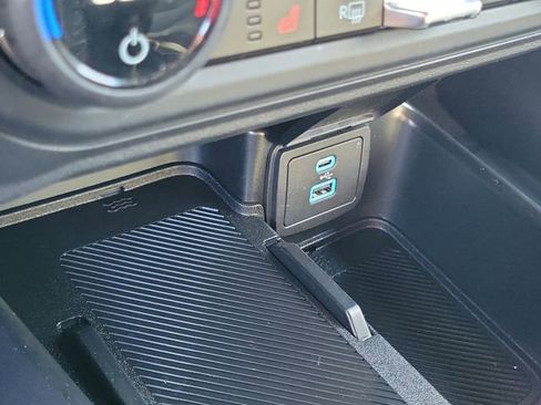 Used 2025 Ford Bronco Big Bend image 12