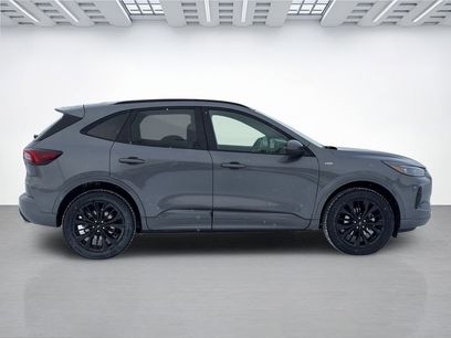 New 2025 Ford Escape ST-Line Elite w/ Premium Technology Package