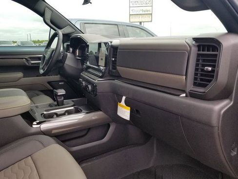 New 2026 Chevrolet Silverado 1500 ZR2 AWD/4WD image 13