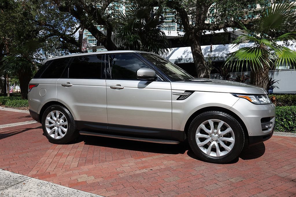 Used 2017 Land Rover Range Rover Sport HSE AWD/4WD image 1