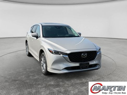 Used 2025 MAZDA CX-5 AWD 2.5 S w/ Preferred Package image 3