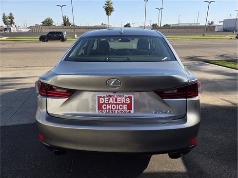 Used 2014 Lexus IS 250 w/ Navigation Package RWD image 6
