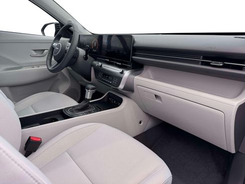 New 2026 Hyundai Kona SEL Sport AWD/4WD image 15