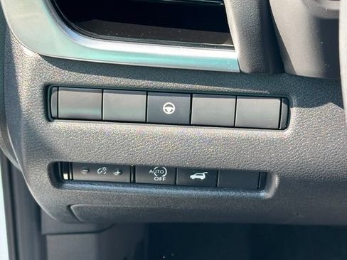 Certified 2023 Nissan Rogue SL w/ SL Premium Package AWD/4WD image 23
