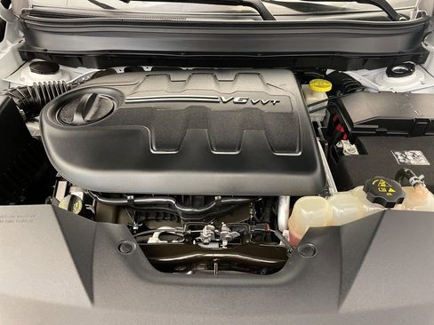 Certified 2021 Jeep Cherokee Trailhawk w/ Comfort/Convenience Group image 30