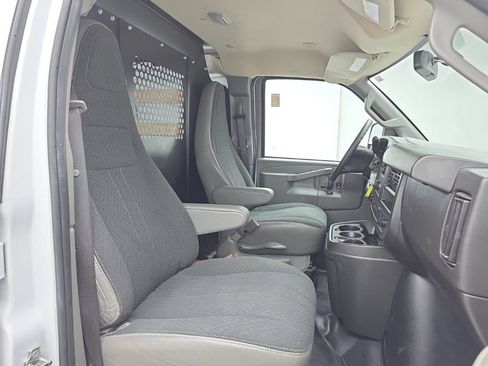 Used 2025 GMC Savana 2500 w/ Driver Convenience Package RWD image 37