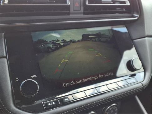 Certified 2024 Nissan Z Performance w/ Heritage Edition image 16