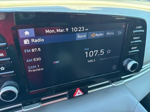 Used 2022 Hyundai Elantra SEL w/ Convenience Package image 5