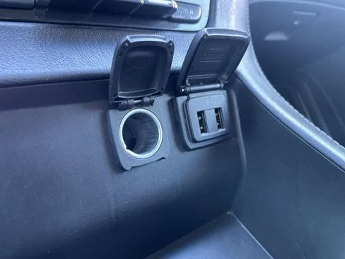 Used 2016 GMC Yukon SLE w/ Convenience Package image 24