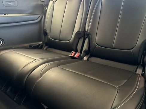 New 2026 Jeep Grand Cherokee L Limited image 12