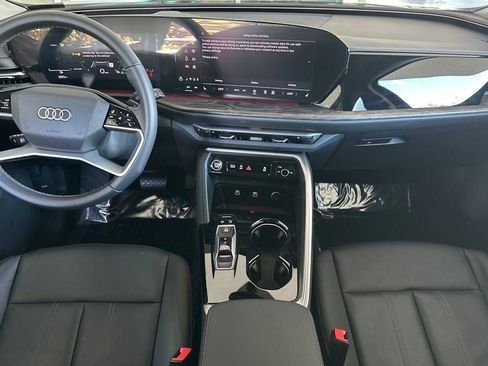 Certified 2025 Audi Q5 Premium Plus w/ Premium Plus image 13