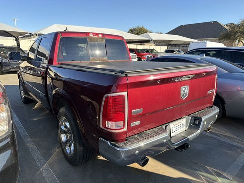 Used 2017 RAM 1500 Laramie w/ Convenience Group image 4
