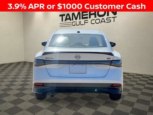 New 2026 Nissan Sentra SR w/ Floor Mat Package FWD image 4