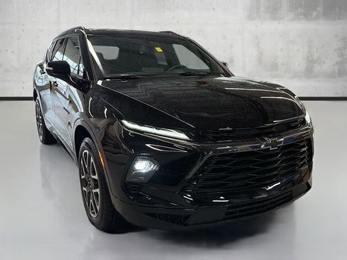New 2026 Chevrolet Blazer RS w/ LPO, Floor Liner Package image 3