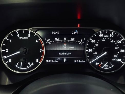 Used 2023 Nissan Rogue SL w/ SL Premium Package image 28