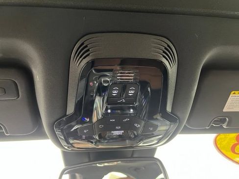 Used 2023 Alfa Romeo Giulia Ti w/ Active Assist Plus Package AWD/4WD image 35