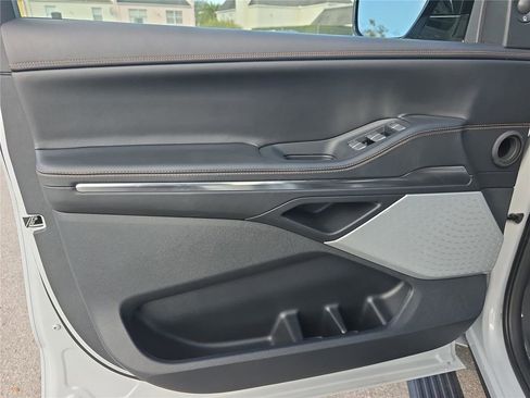 New 2026 Lincoln Navigator Black Label image 20