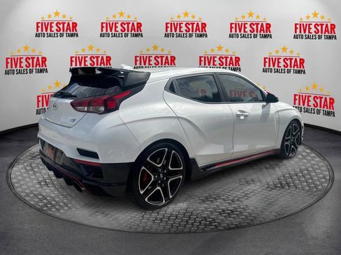 Used 2022 Hyundai Veloster N FWD image 7