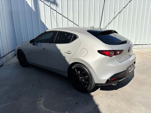 Used 2023 MAZDA MAZDA3 s image 9