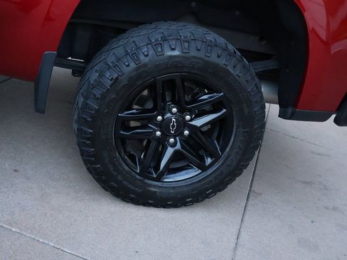 Used 2021 Chevrolet Silverado 1500 LT Trail Boss w/ Convenience Package II image 58