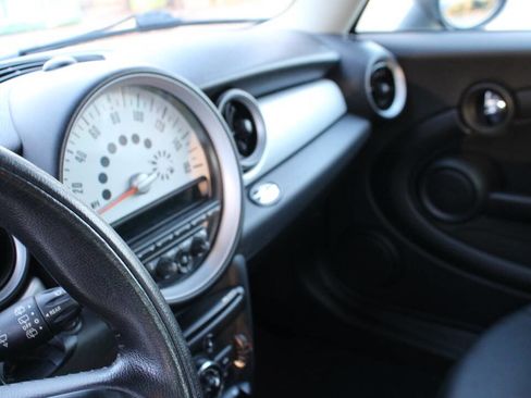 Used 2012 MINI Cooper Clubman image 12