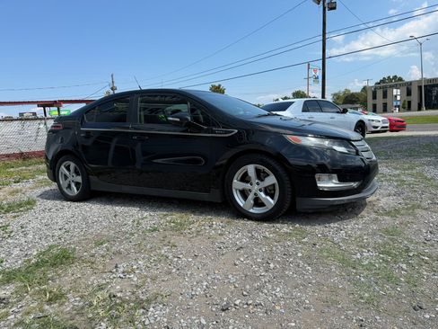 Used 2014 Chevrolet Volt Premium w/ Premium Trim Package image 4