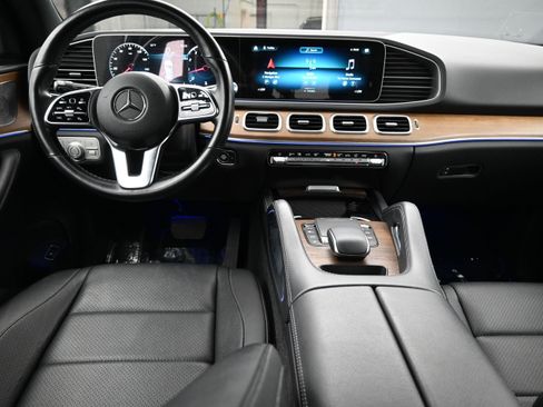 Used 2021 Mercedes-Benz GLE 350 w/ Premium Package image 20