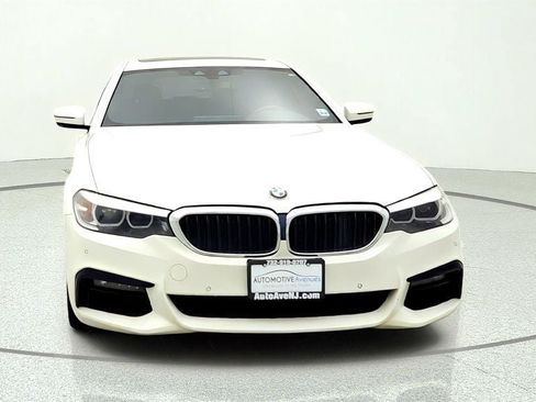 Used 2019 BMW 530i xDrive w/ M Sport Package AWD/4WD image 2