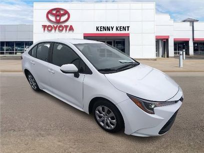 Used 2025 Toyota Corolla LE