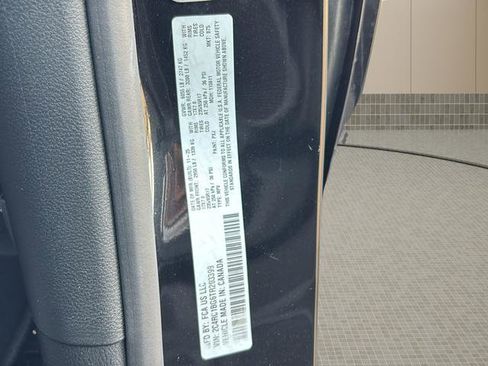 New 2026 Chrysler Pacifica Select image 42